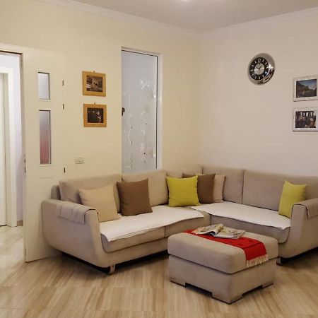 Holiday Center Apartment Shkodër Dış mekan fotoğraf