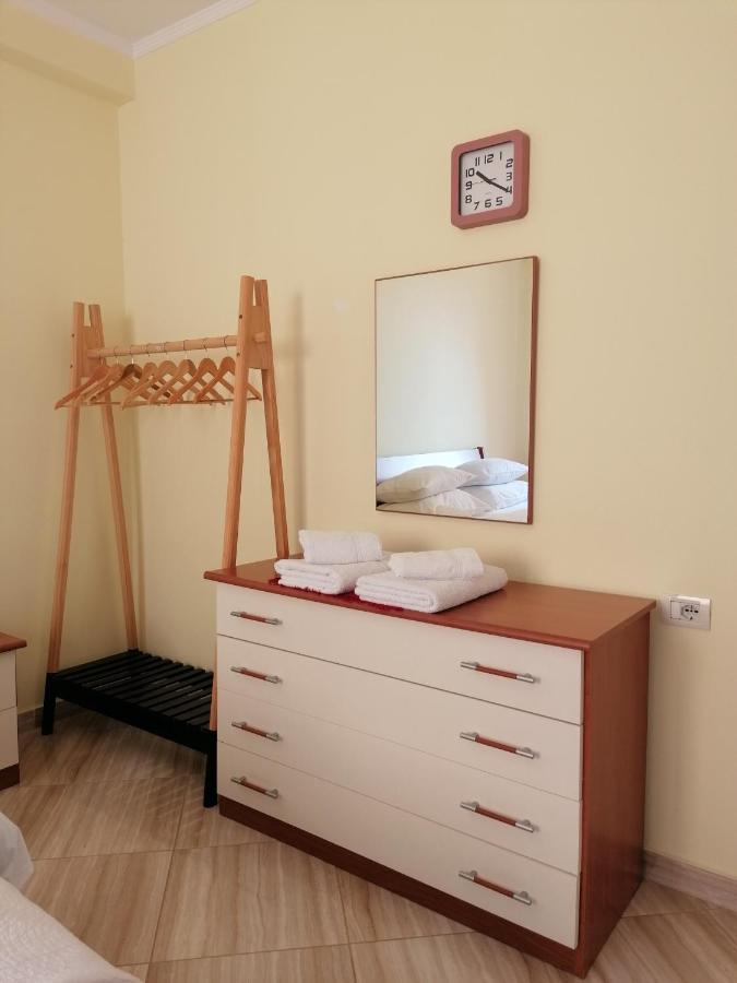 Holiday Center Apartment Shkodër Dış mekan fotoğraf
